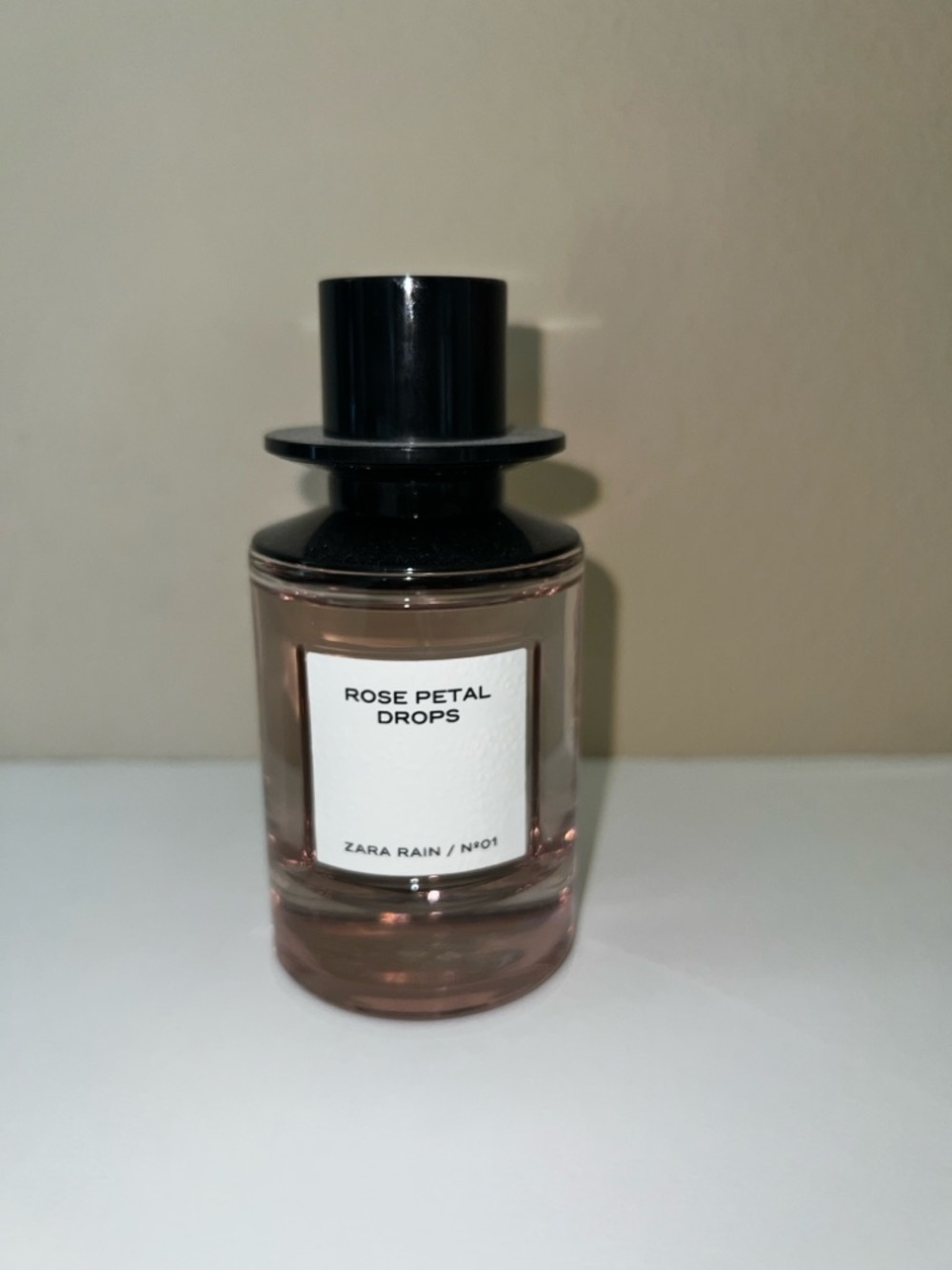Zara Rose Petal Drops Eau de Parfum - Light Pink Bottle - Picture 2 of 5